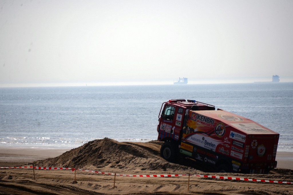 ../Images/4x4 Katwijk 2018 110.jpg